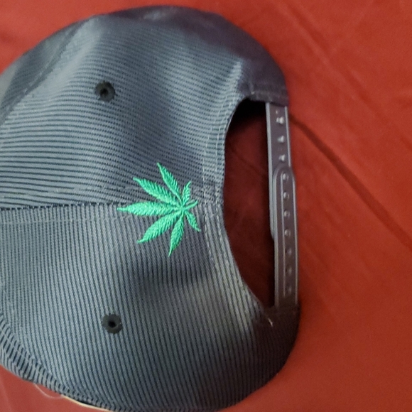 High life hat - Picture 4 of 5